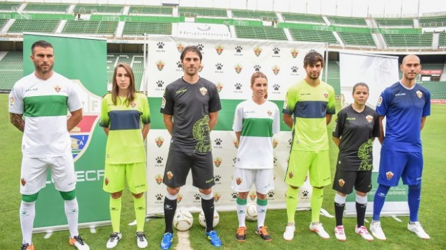 El Elche se enfrentará al Granada tres veces en un mes y medio