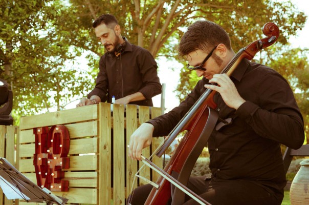 Música, poesía, danza y humor protagonizan el mes de agosto en Veles e Vents