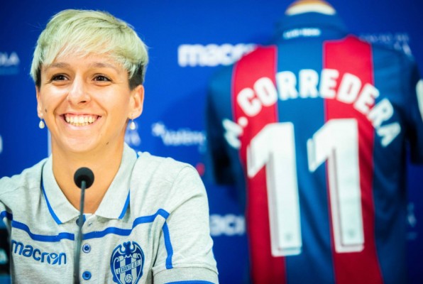 Marta Corredera: 