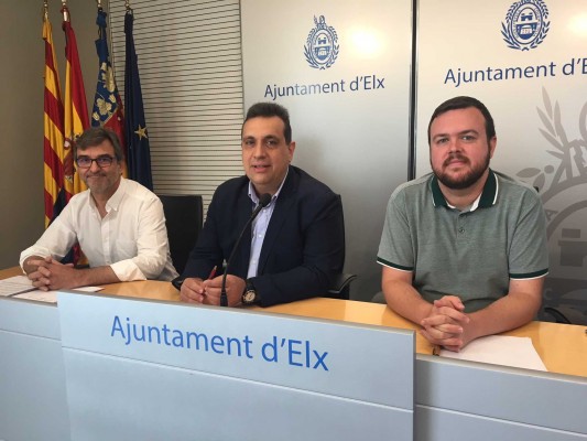El Ayuntamiento de Elche y la UMH estudian la contaminación
atmosférica para mejorar la calidad del aire 