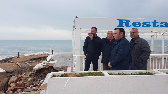 Daños del temporal en el Pinet de Elche (fotos AP)