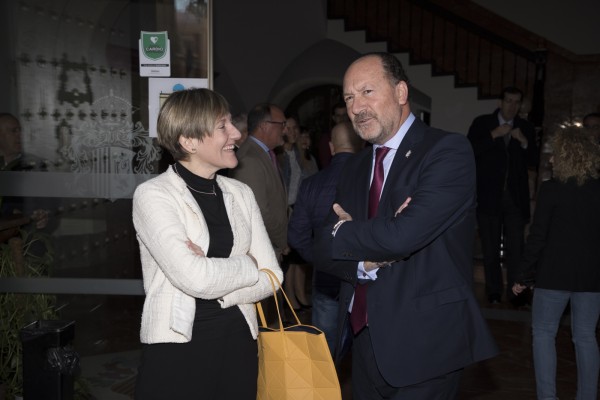 Reunión de la Mesa de las Cortes Valencianas en Orihuela (fotos PEPE OLIVARES)