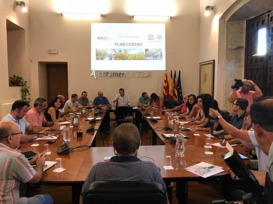 Plan Centro de Elche: el tripartito logra amplio consenso en torno a la Corredora, pero queda supeditada al Mercado Central