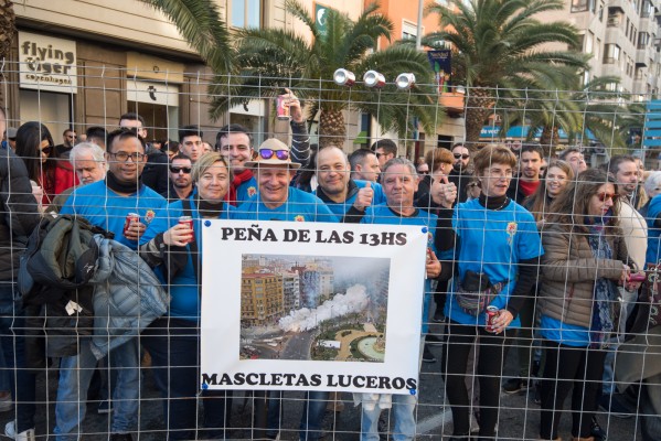 Mascletà de Reyes 2020 en Alicante (Fotos: RAFA MOLINA)