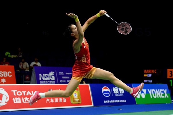  Carolina Marín arrasa a Sato para avanzar a cuartos del Mundial