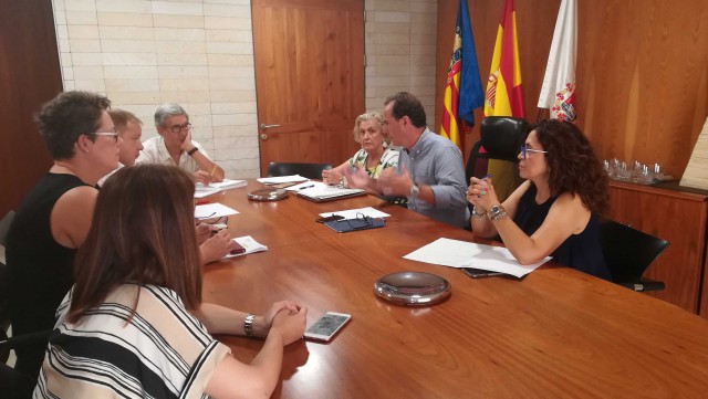 Consell y Ayuntamiento pactan la transformación del Principal para abrirlo a otros patronos