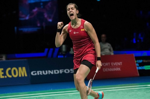 Carolina Marín, a la final tras ganar a la china He Bingjiao