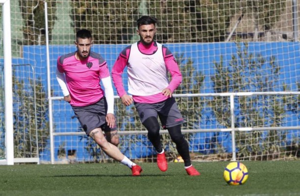 Sadiku puede tener una grave lesión de rodilla