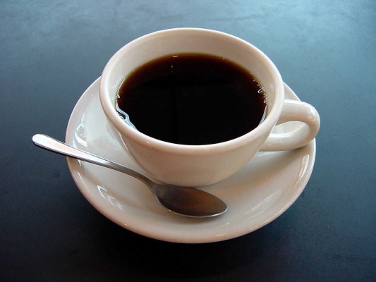 Consumir entre 3 y 6 tazas de café al día reduce el riesgo de mortalidad por todas las causas