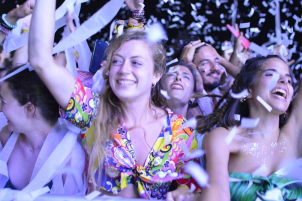 La Pegatina, Bad Bunny y Steve Aoki clausuran el Arenal Sound 2018