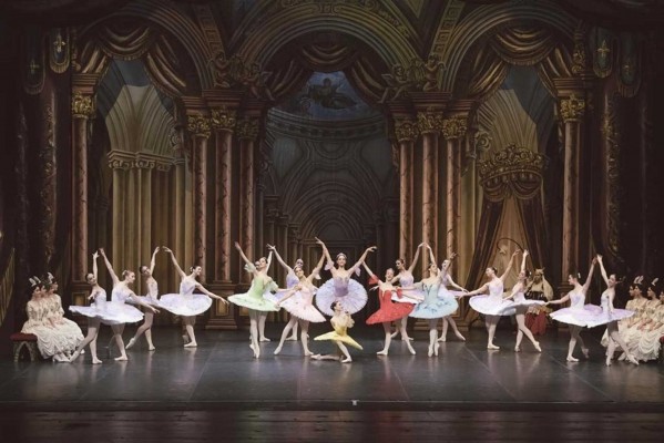 'La bella durmiente' recala en Torrevieja con la interpretación del Ballet de San Petersburgo
