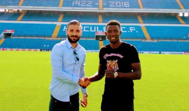 Stephane Emaná, segundo camerunés en la historia del Hércules

