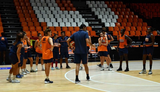 El Valencia Basket Femenino perfila su pretemporada y cierra sus primeros amistosos