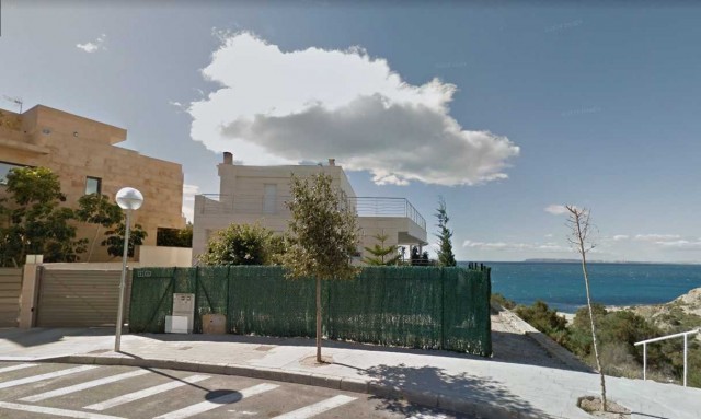 La calle Marrajo, en el Cabo de las Huertas de Alicante, es la calle más cara de la Comunitat 