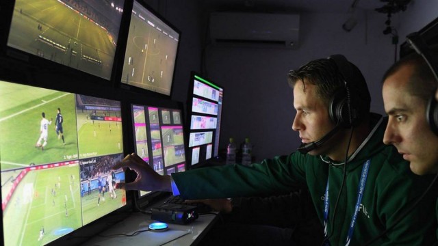 El VAR se probará por primera vez el sábado en el Trofeo Naranja