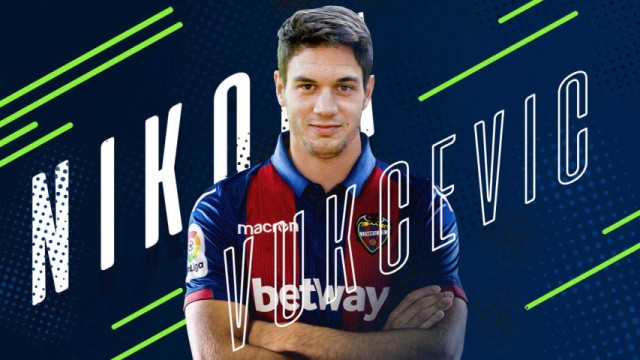El Levante anuncia el fichaje del centrocampista montenegrino Nikola Vukcevic 
