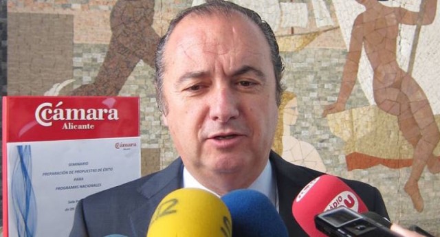 Anticoprrupción pide 16 años de cárcel para el expresidente de la Diputación de Alicante en el 'caso Brugal'