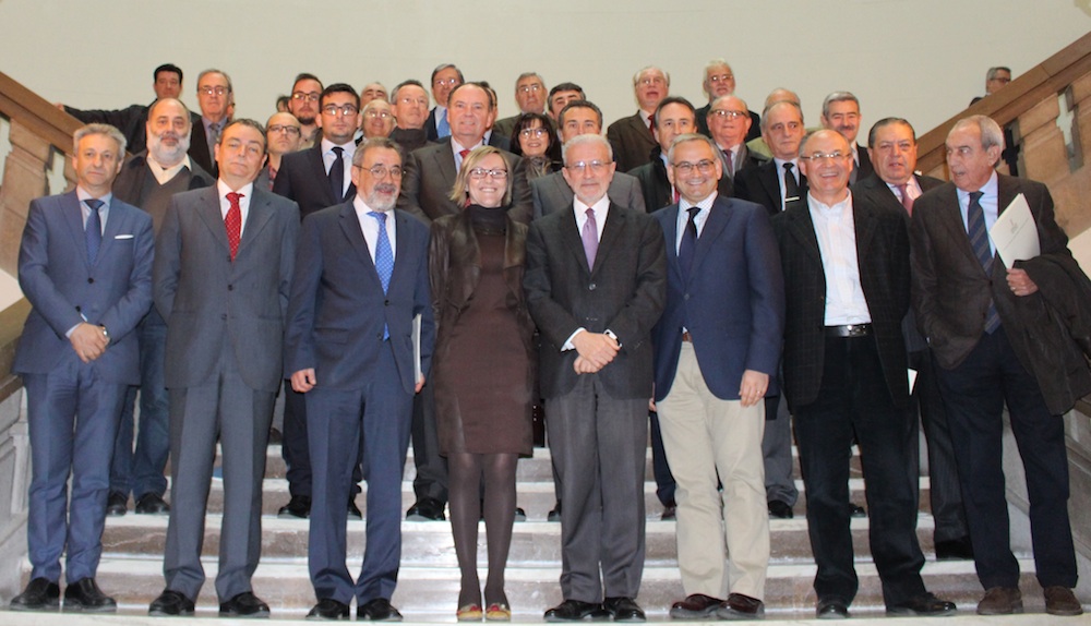 El Consell constituye un 'lobby' para la defensa del Corredor Mediterráneo