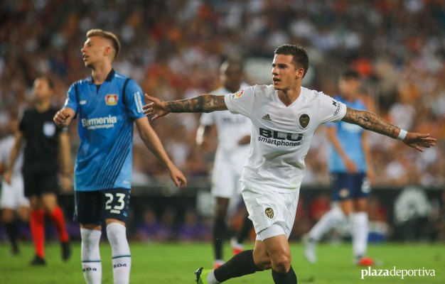 Mina reta a Batshuayi y a Gameiro