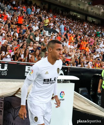 El Valencia teme una embestida del Real Madrid para fichar a Rodrigo