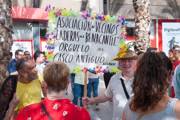 Manifestación del Orgullo en Alicante. 2019 (fotos RAFA MOLINA)