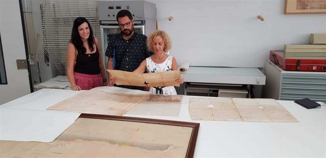 El Ayuntamiento de Guardamar inicia la restauración de nueve pergaminos medievales