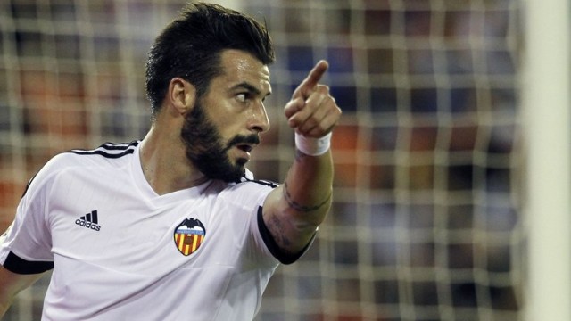 Objetivo prioritario del verano: encontrar salida a Negredo 