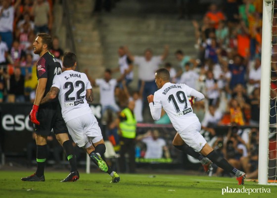El Valencia ganó en tres de sus cuatro últimas visitas al Espanyol

