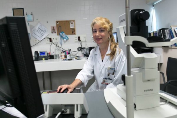 Los médicos de Valencia instan a Sanidad a solucionar el traslado de personal sanitario