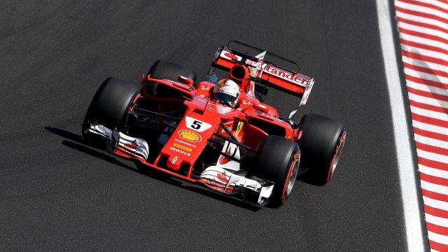 Vettel (Ferrari), el más rápido en los terceros entrenamientos en Bélgica

