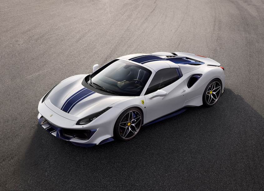 Premier mundial en Peeble Beach de la nueva Serie Speciale Ferrari 488 Pista Spider