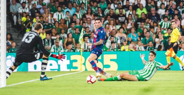 Paco López repite la convocatoria y deja fuera a Boateng

