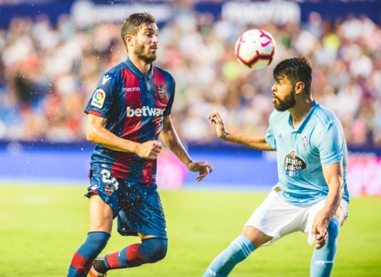 Un intenso Celta supera a un poco efectivo Levante