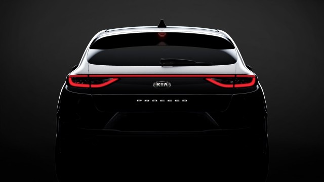 Kia desvela las líneas del nuevo ProCeed
