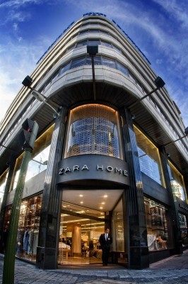 Inditex ganó un 15% más en 2015, hasta 2.875 millones, y elevará el dividendo un 15,4%