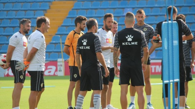 El Hércules llegó al cierre de mercado sin urgencias y con los deberos hechos
