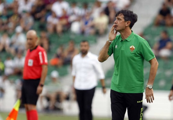 Pacheta sufre ante el Reus su primera derrota como local desde su llegada al Elche