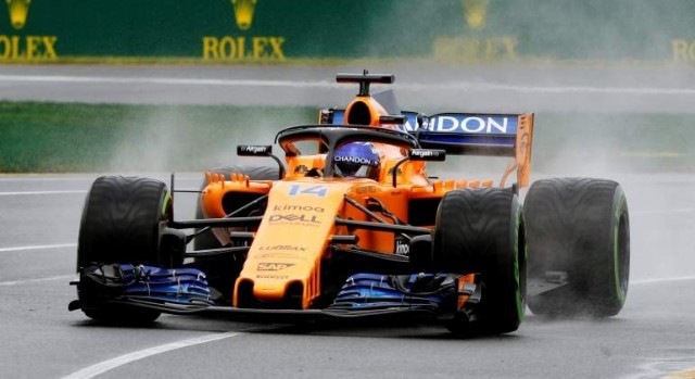 Alonso se retira en la décima vuelta en Monza