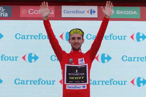Ben King se corona en La Covatilla y Simon Yates nuevo líder