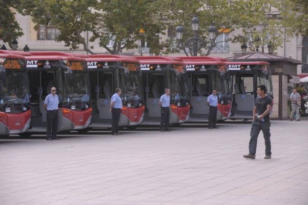 La EMT de València mantendrá un 30% menos del servicio hasta el inicio de las clases