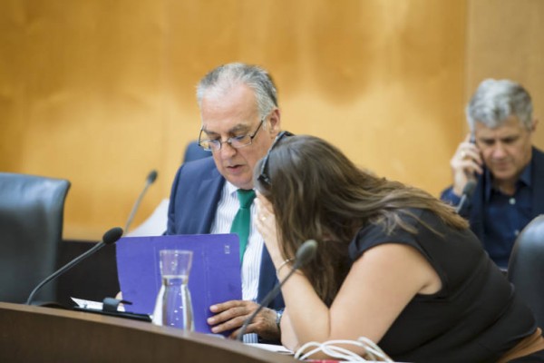 El sindicato que denunció los 'enchufes' de Agustín Navarro valora retirar la acusación