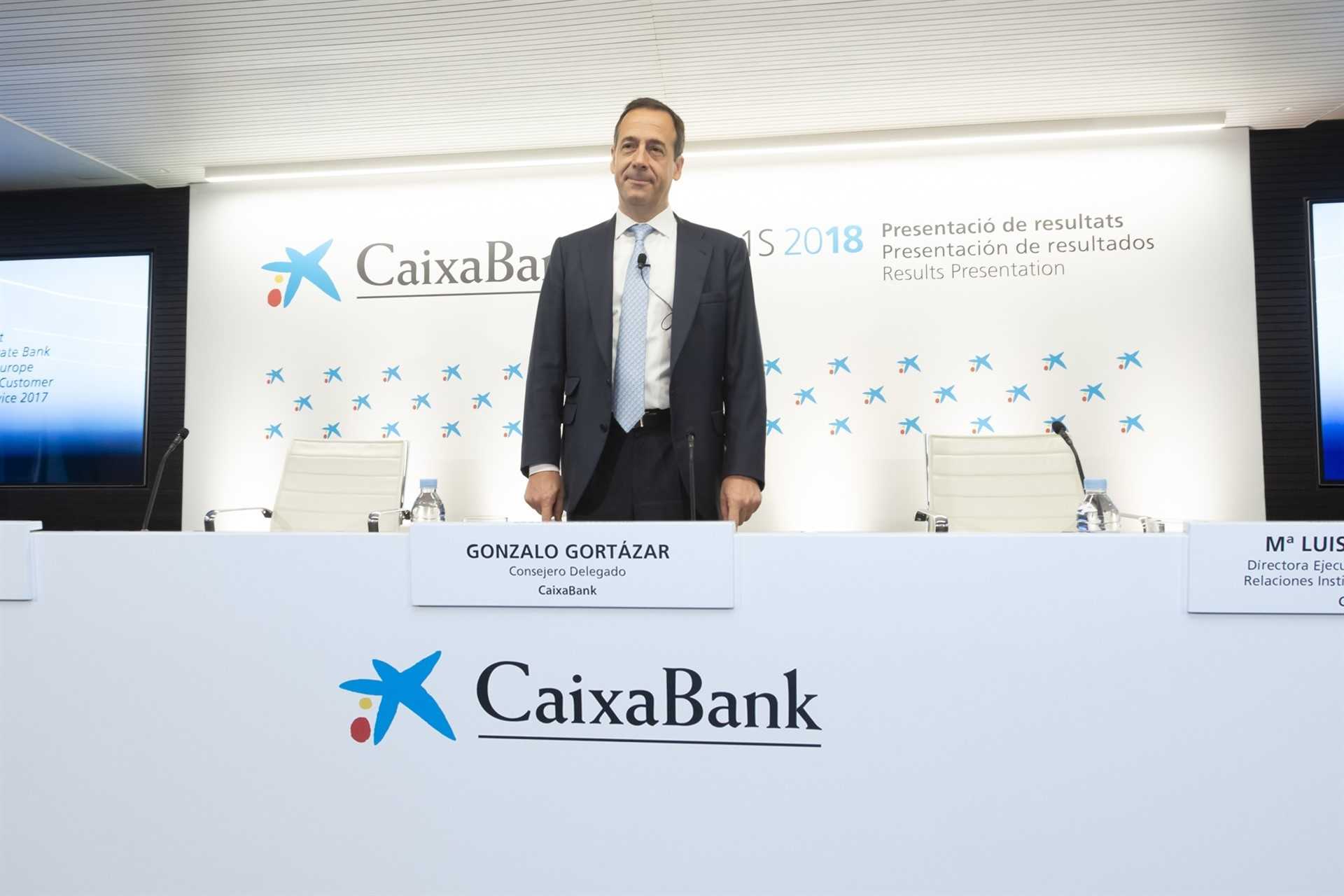Gonzalo Gortázar asegura que CaixaBank ha contribuido a la solución de la crisis