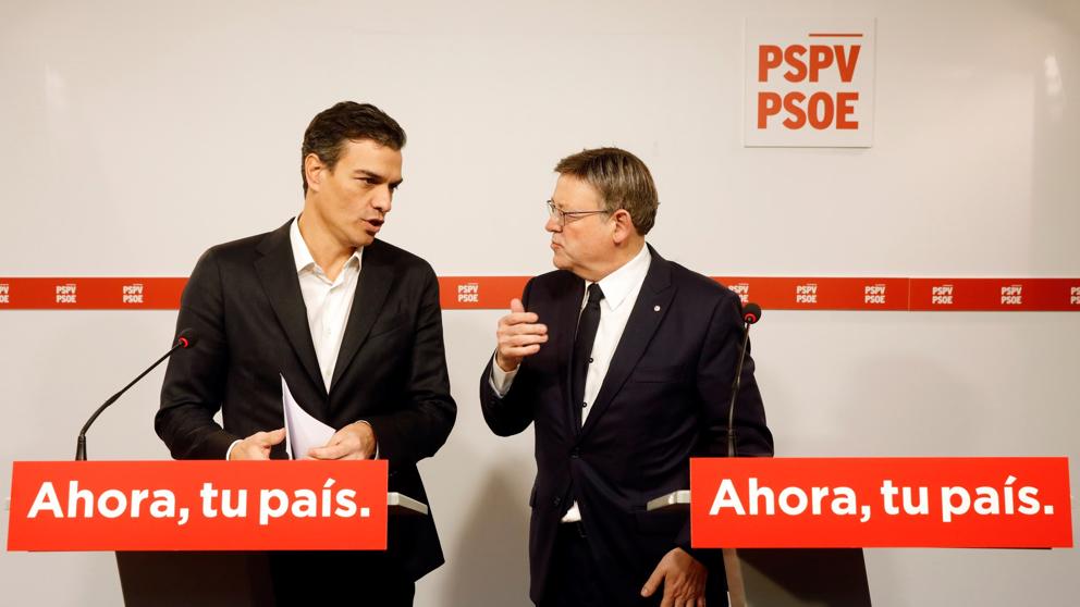Pedro Sánchez y Ximo Puig en un acto del partido en València. Foto:EFE - 