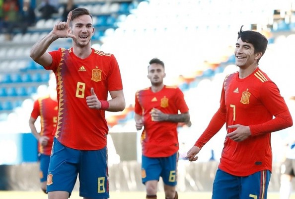 Carlos Soler busca el billete para la Eurocopa con 'La Rojita'