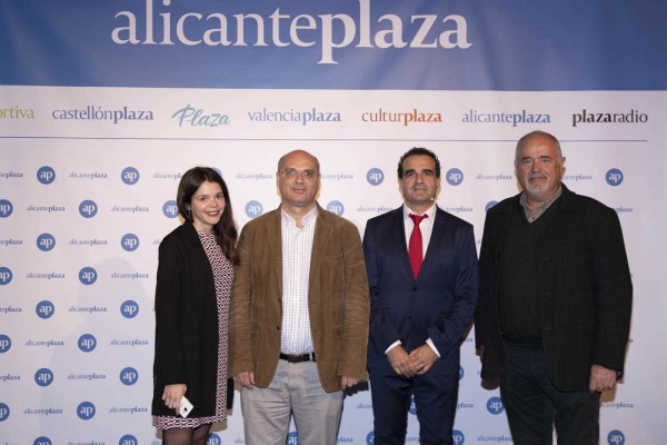 Segundo aniversario Alicante Plaza. Photocall (Fotos: PEPE OLIVARES)
