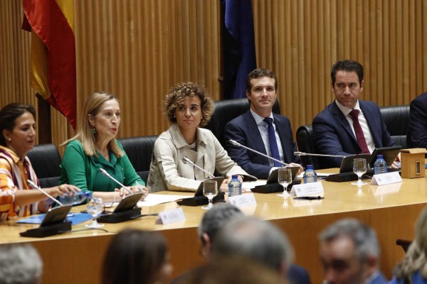 Santamaría, ausente en la primera reunión del PP en el Congreso presidida por Casado