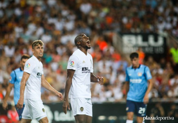 Kondogbia supera sus problemas en el tobillo y ya está listo para recibir al Betis