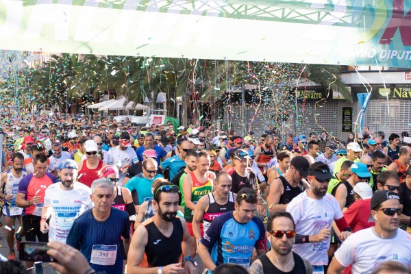 Más de 5.000 deportistas participan este domingo en la Gran Carrera del Mediterráneo