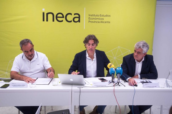 Informe Ineca: el turismo y las exportaciones mandan señales de alerta pese al crecimiento