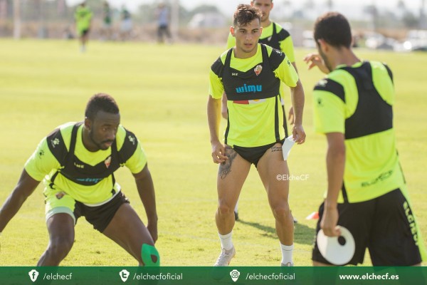 El Elche realizará una mini concentración en San Pedro del Pinatar